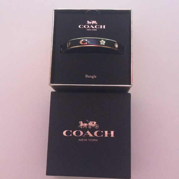 ❌❌SOLD❌❌COACH MOTIF BANGLE - Picture 4 of 5